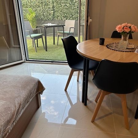 Anesis Airport Rooms 204 Koropion Luaran gambar