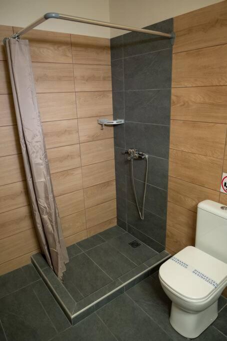 Anesis Airport Rooms 204 Koropion Luaran gambar